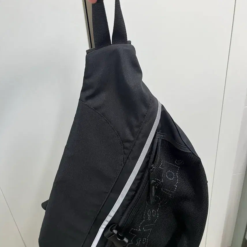 [BUNJANG] Mahagrid Sling Bag Black / 마하그리드 슬링백