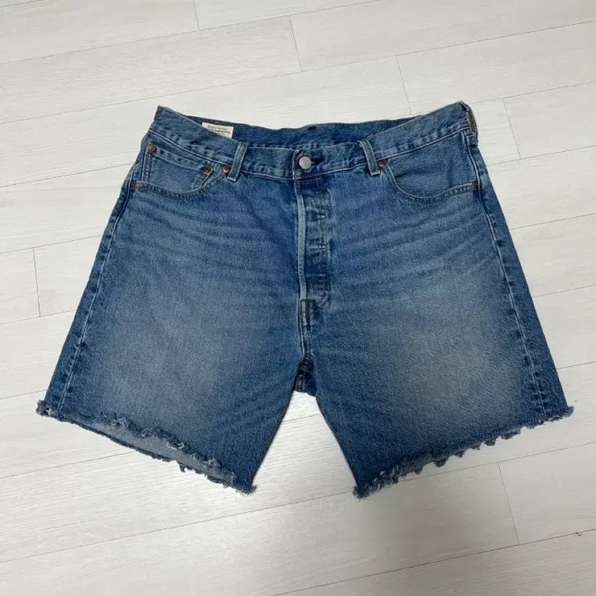 [BUNJANG] Levi's 501 93 Premium Cut-Off Shorts / 리바이스 / 501 93 쇼츠 프리미엄 / 36