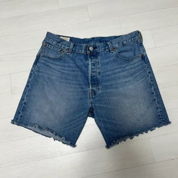 [BUNJANG] Levi's 501 93 Premium Cut-Off Shorts / 리바이스 / 501 93 쇼츠 프리미엄 / 36