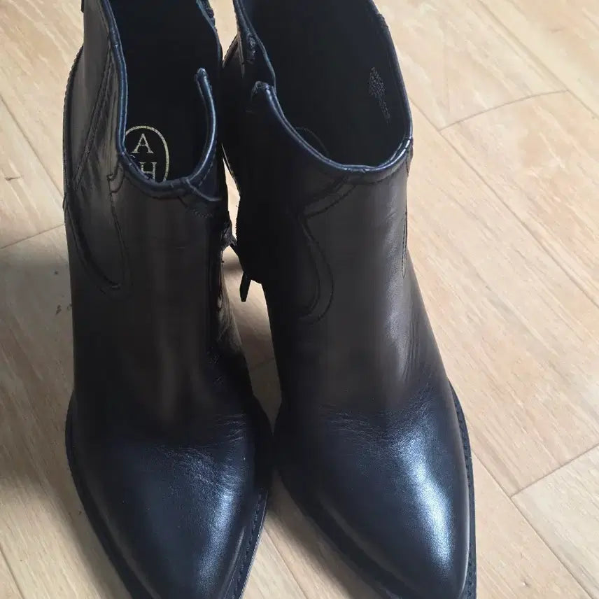 [BUNJANG] ASH Ankle Boots Black / 37..235.ASH 아쉬.무신사.앵클 부츠.. 블랙. 상태좋아요.