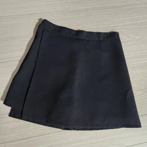 [BUNJANG] Black Pleated Mini Skirt - Size S / 블랙 플리츠 미니 스커트 S