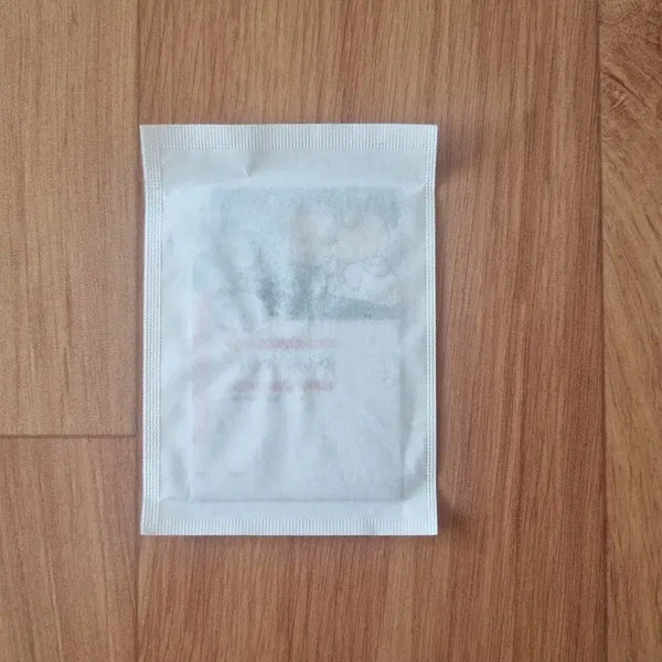 [BUNJANG] Minumsa Bread Bookmark "About Love" (Sealed) / 민음사빵 책갈피 사랑에 대하여 (미개봉)
