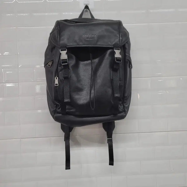 [BUNJANG] Prada Leather Backpack / 프라다 가죽 백팩