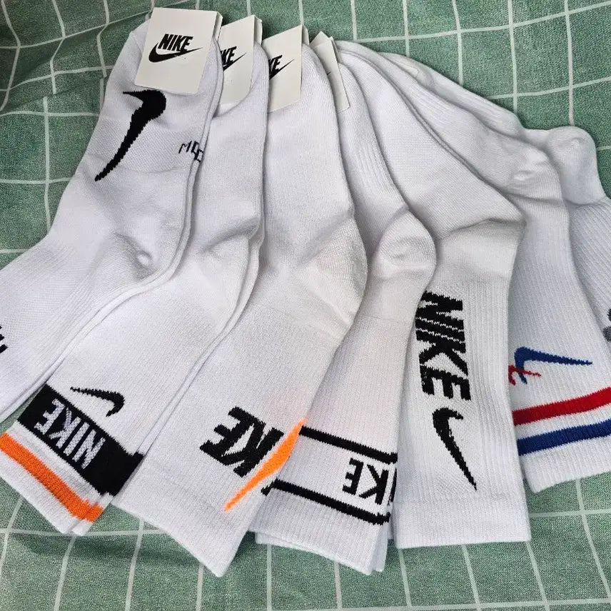 [BUNJANG] Nike Crew Socks (8 Pairs) / 나이키 장목 8켤레 공용사이즈