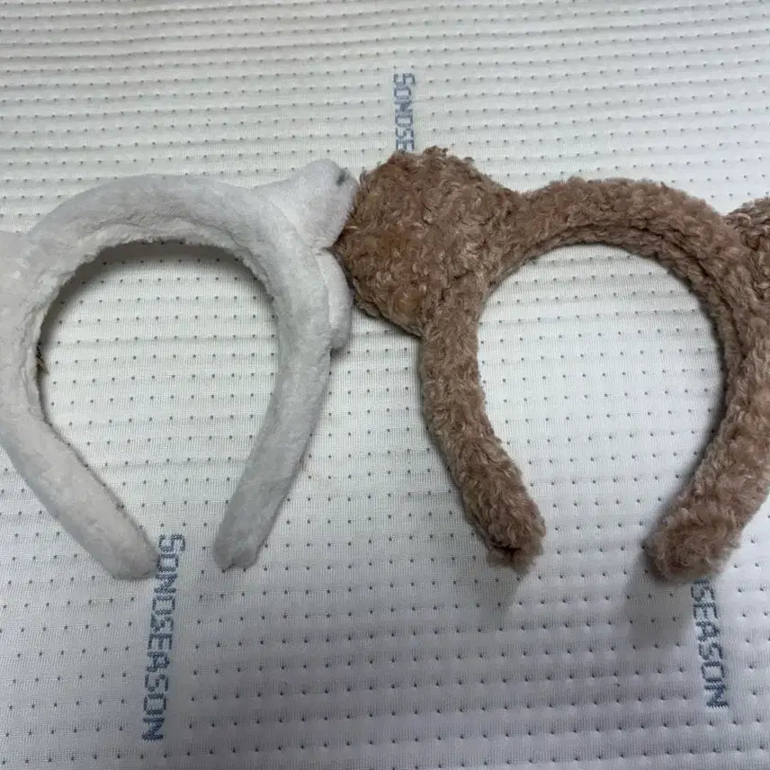 [BUNJANG] Fuzzy Bear Ear Headband Set / 포근한 털 귀 머리띠 세트