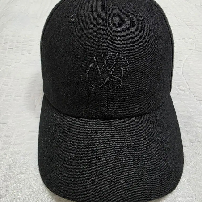 [BUNJANG] Wednesday Oasis Black Ball Cap / 웬즈데이 오아시스 모자 볼캡 검정색