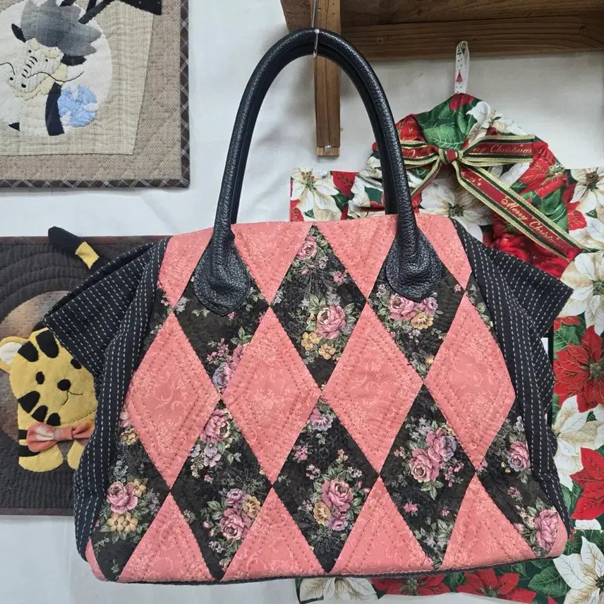 [BUNJANG] Handmade Quilted Tote Bag / 핸드메이드 퀼트 가방 토트백 핸드백 퀼팅