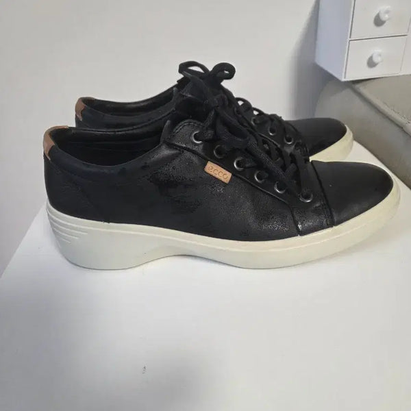 [BUNJANG] Eco Women's Black Sneakers / 에코 여성 블랙 스니커즈예요