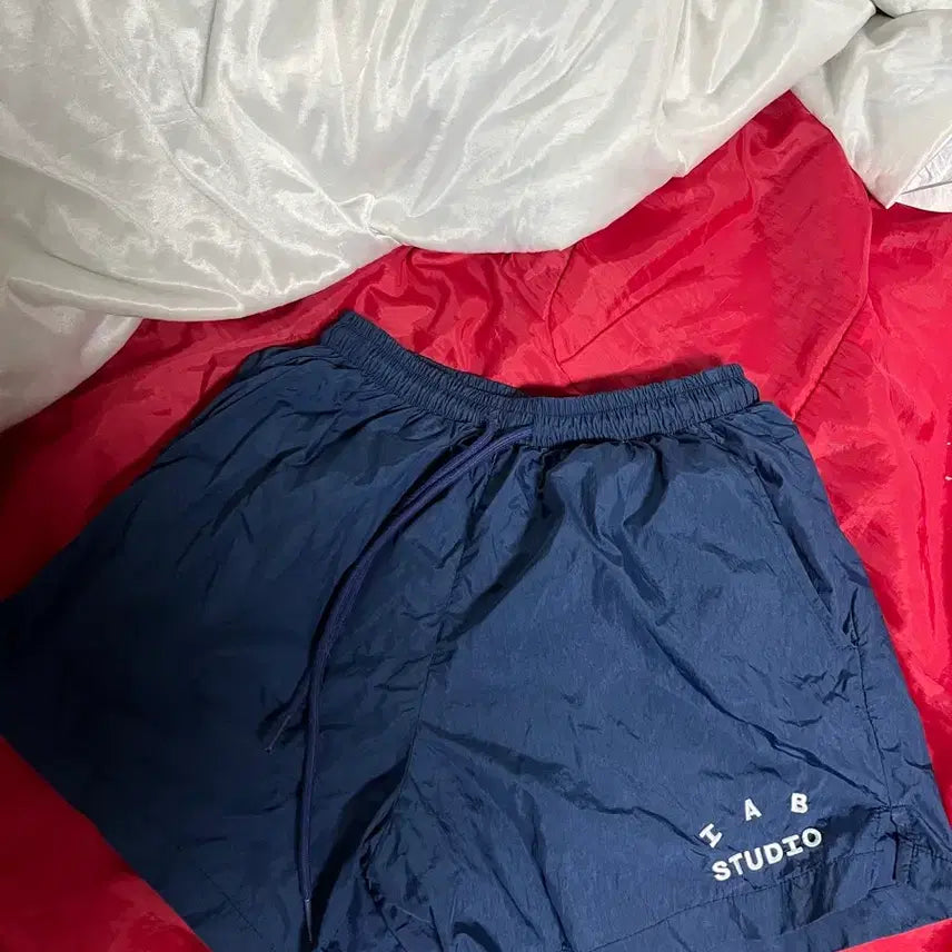 [BUNJANG] IAB Studio Navy Shorts / 아이앱 IAB STUDIO 반바지 네이비