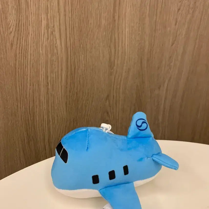 [BUNJANG] Korean Air Airplane Keychain / 대한항공 비행기 인형 키링 새상품
