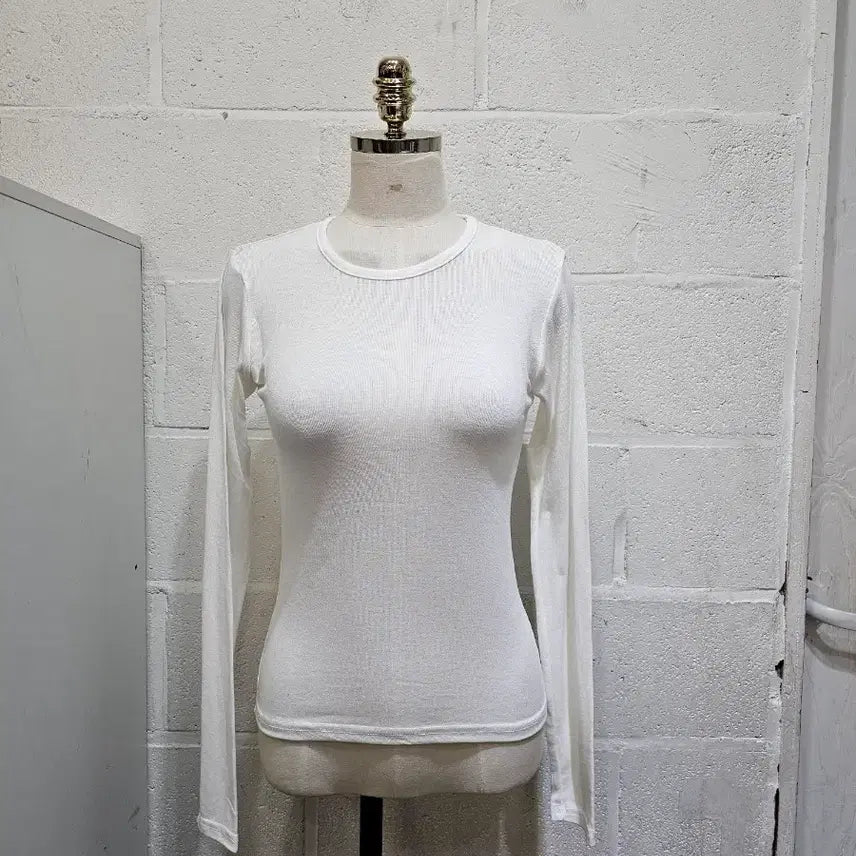[BUNJANG] White Round Long Sleeve Shirt / 얇은재질의 라운드 긴팔- 화이트