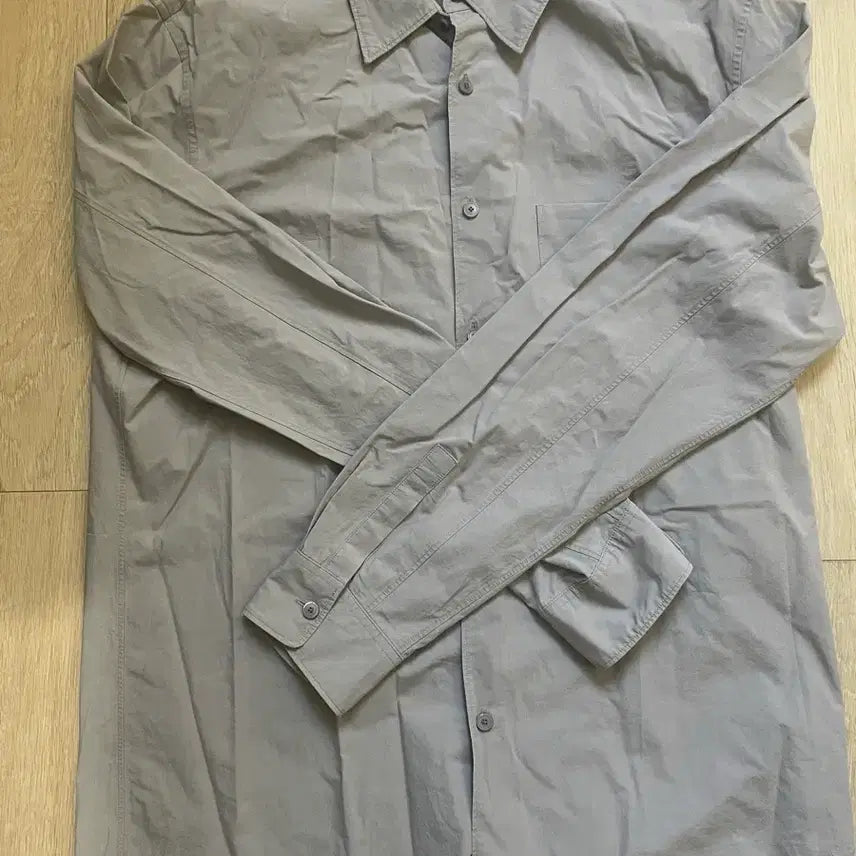 [BUNJANG] Theory Beige Shirt / 띠어리 셔츠