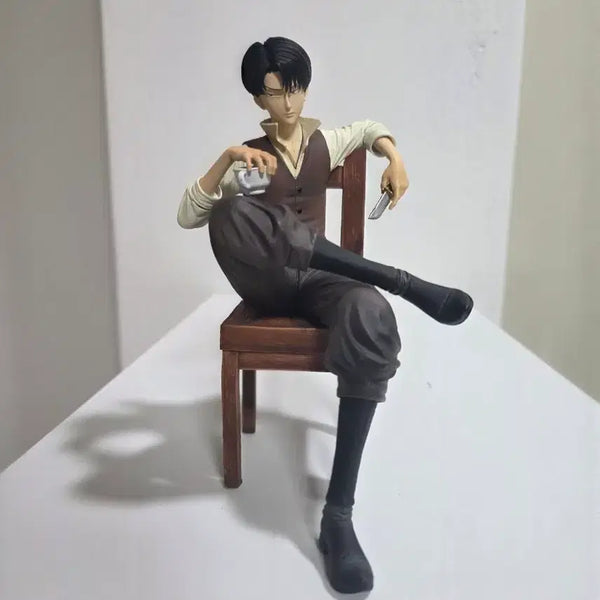 [BUNJANG] Attack on Titan Levi Resin Figure / 진격의 거인 리바이 피규어