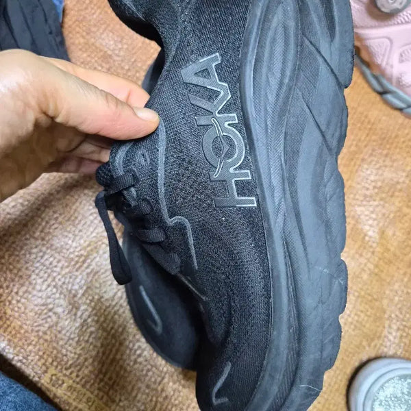 [BUNJANG] Hoka All Black 235 / 호카올블랙235