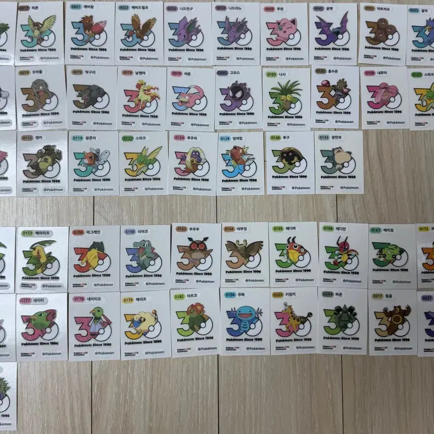 [BUNJANG] Pokemon 30th Anniversary Logo Mini Sticker / 포켓몬 띠부씰 교환 신상 로고 띠부씰 30주년 교환