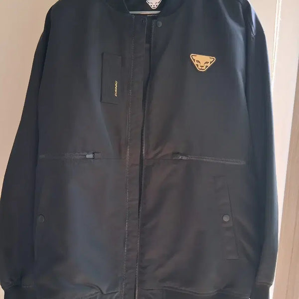 [BUNJANG] Dynafit Black Leopard Bomber Jacket L (100) / 다이나핏 블랙 레오파드 봄버 자켓 L(100) 새상품