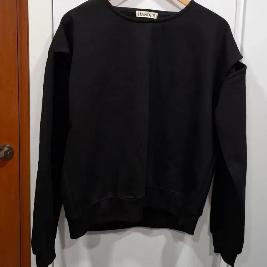 [BUNJANG] Hander Open Shoulder Sweatshirt Black XL / HANDER 오픈숄더 블랙 맨투맨 XL(새상품)