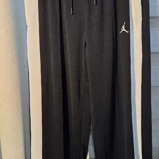 [BUNJANG] Nike Jordan Training Pants Black/White M / 나이키 조던 트레이닝 팬츠 검흰 M