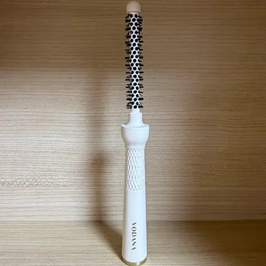 [BUNJANG] VODANA Gorgeous Root Volume Stick Brush / 보다나 고져스 뿌리 볼륨 스틱 브러쉬