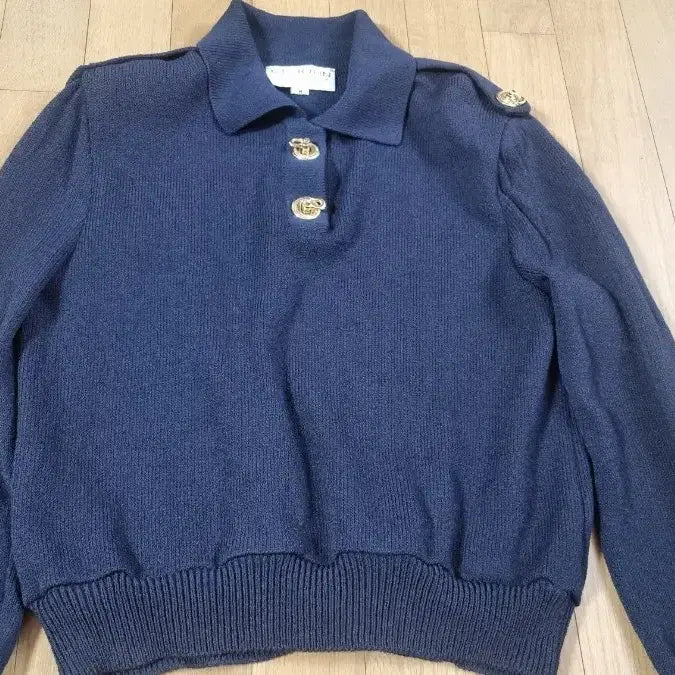 [BUNJANG] Senzone Gold Button Wool Knit M Navy / 센존  금장버튼 니트 엠 여