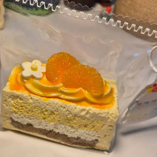 [BUNJANG] Wenching Tangerine Cake Squishy Charm / 웬칭 귤케이크 말랑이 팝니다