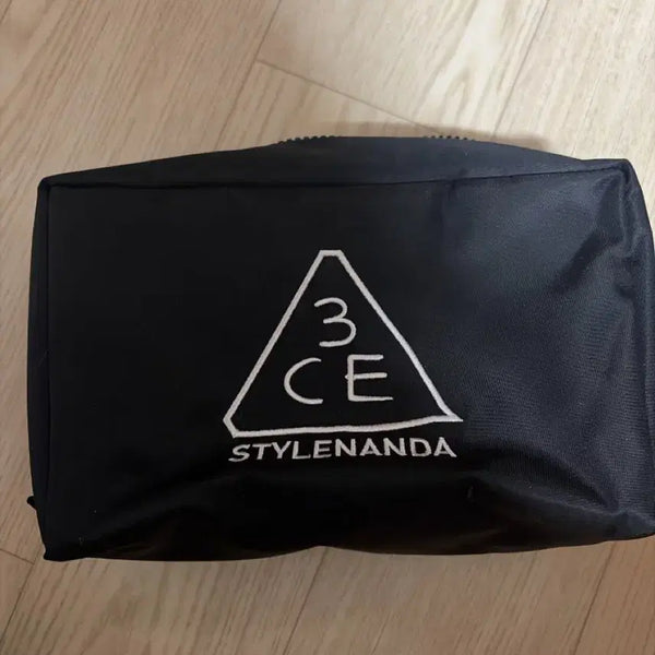 [BUNJANG] 3CE Pouch Black / 3CE 스타일난다 파우치 블랙 (단종)