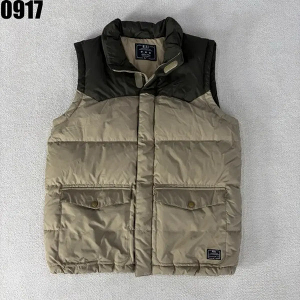 [BUNJANG] Nike Goose Down Vest Beige/Black M / 나이키 구스다운 조끼 베이지/블랙 M