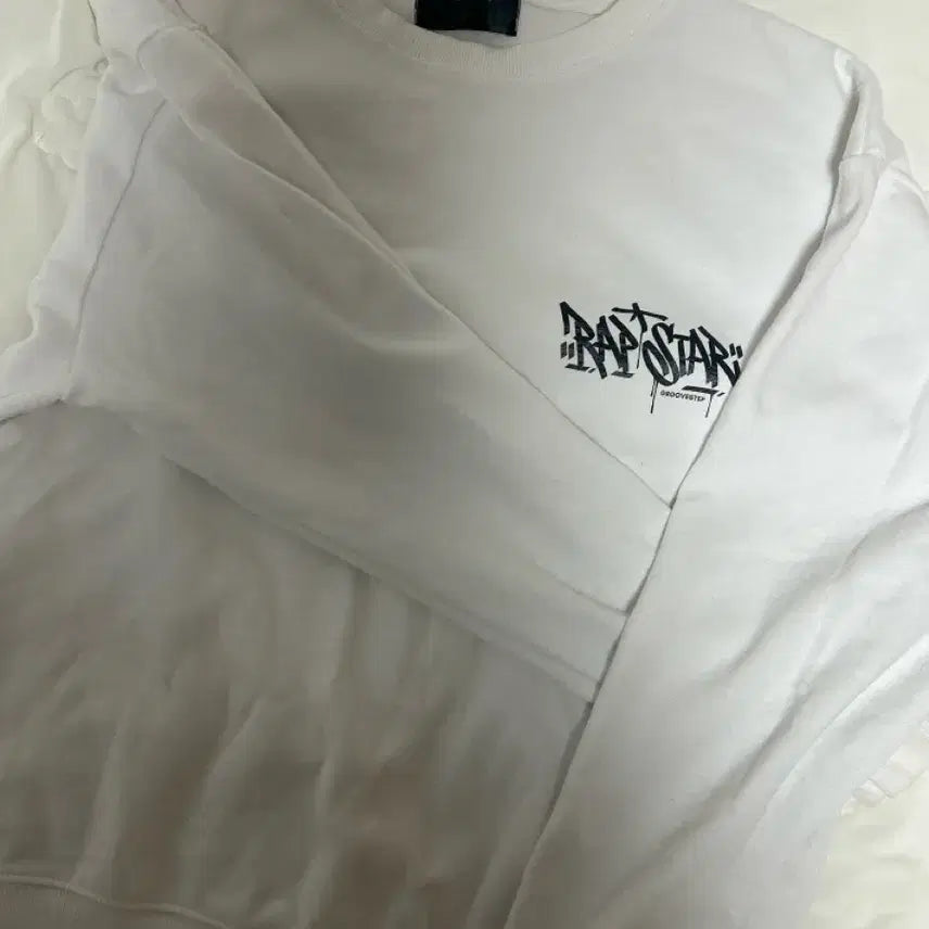 [BUNJANG] White Lightweight Sweatshirt / 화이트 얇은 맨투맨