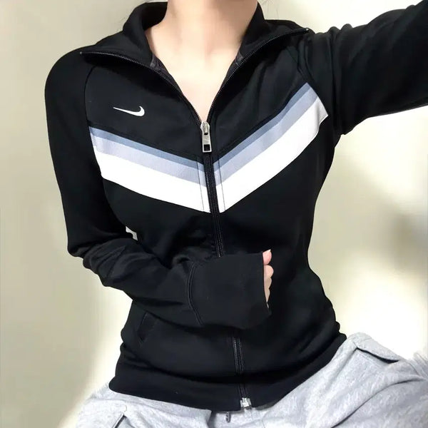 [BUNJANG] Nike Gradient Color Block Zip-Up Jacket / S/나이키 그라데이션 V배색 블랙 여성 집업/교복아우터/딱붙핏/y2k