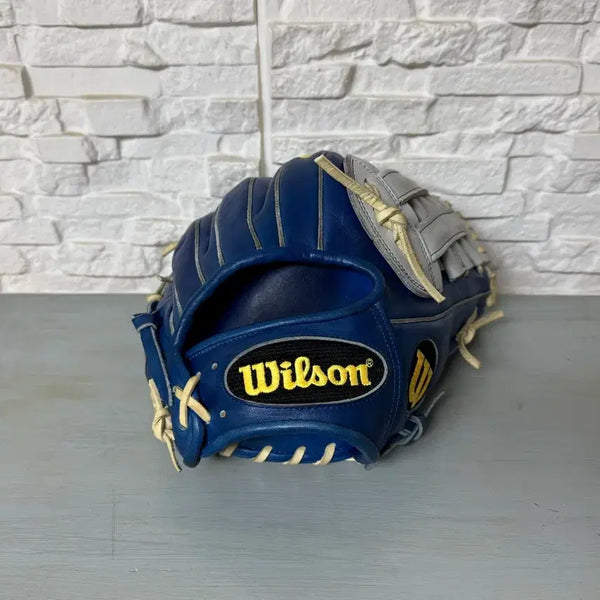 [BUNJANG] Wilson A2000 Infield 11.75" Baseball Glove / 윌슨 A2000 일본산 내야 11.75인치 야구 글러브