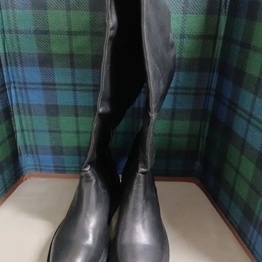 [BUNJANG] Kang Sisters Platform Boots / 강자매 부츠