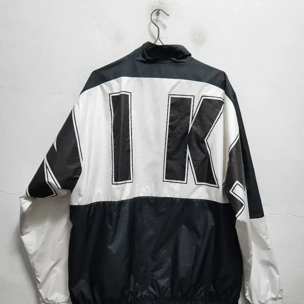 [BUNJANG] Nike Back Logo Color Block Windbreaker / 나이키 백로고 오래오배색 바람막이