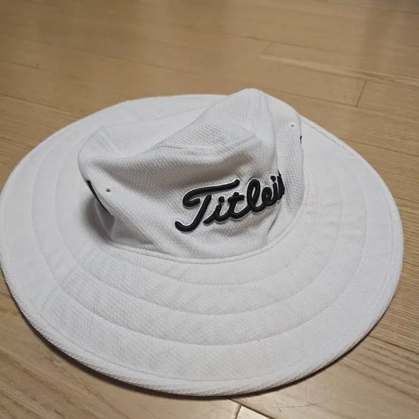 [BUNJANG] Titleist Golf Bucket Hat / 타이틀리스트 골프 버킷햇 벙거지 모자 화이트