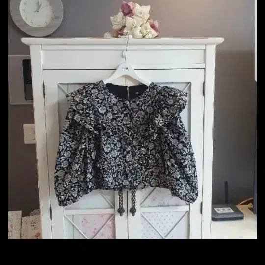 [BUNJANG] ZARA Flower Pattern Frill Blouse / 자라 블라우스/55~정66