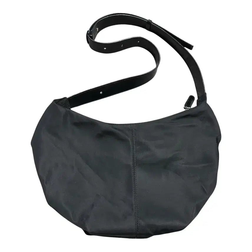 [BUNJANG] Nothing Written HT Nylon Hobo Shoulder Bag / (바배) 낫띵리튼 HT 나일론 호보 숄더백