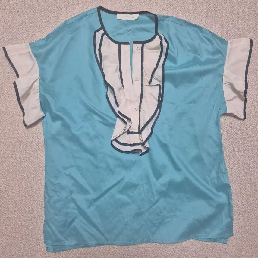 [BUNJANG] MICHAA Frill Blouse Sky Blue / 미샤 프릴 블라우스 하늘색 michaa 한섬