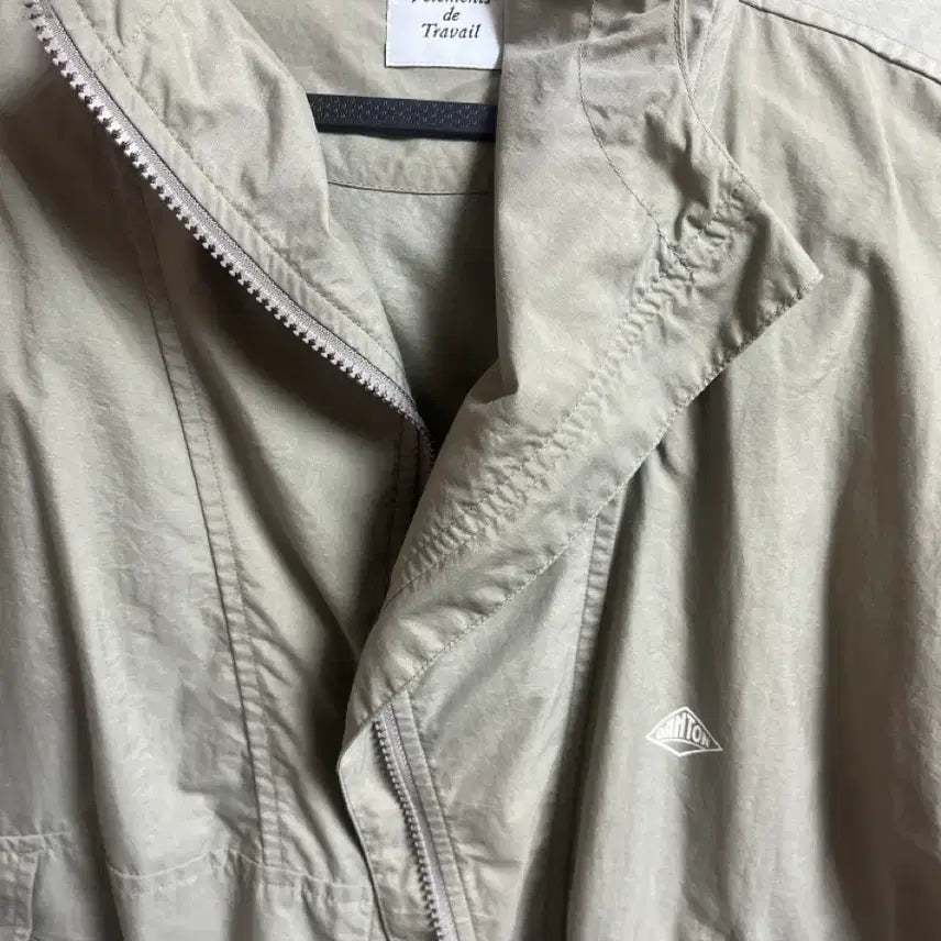 [BUNJANG] DANTON Nylon Windbreaker Dark Beige / 단톤 나일론 바람막이 다크베이지