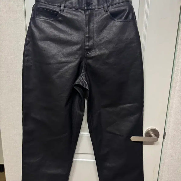 [BUNJANG] Black Leather Pants / 블랙 레더 팬츠