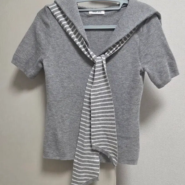 [BUNJANG] Gray Knit Sweater / 그레이 니트