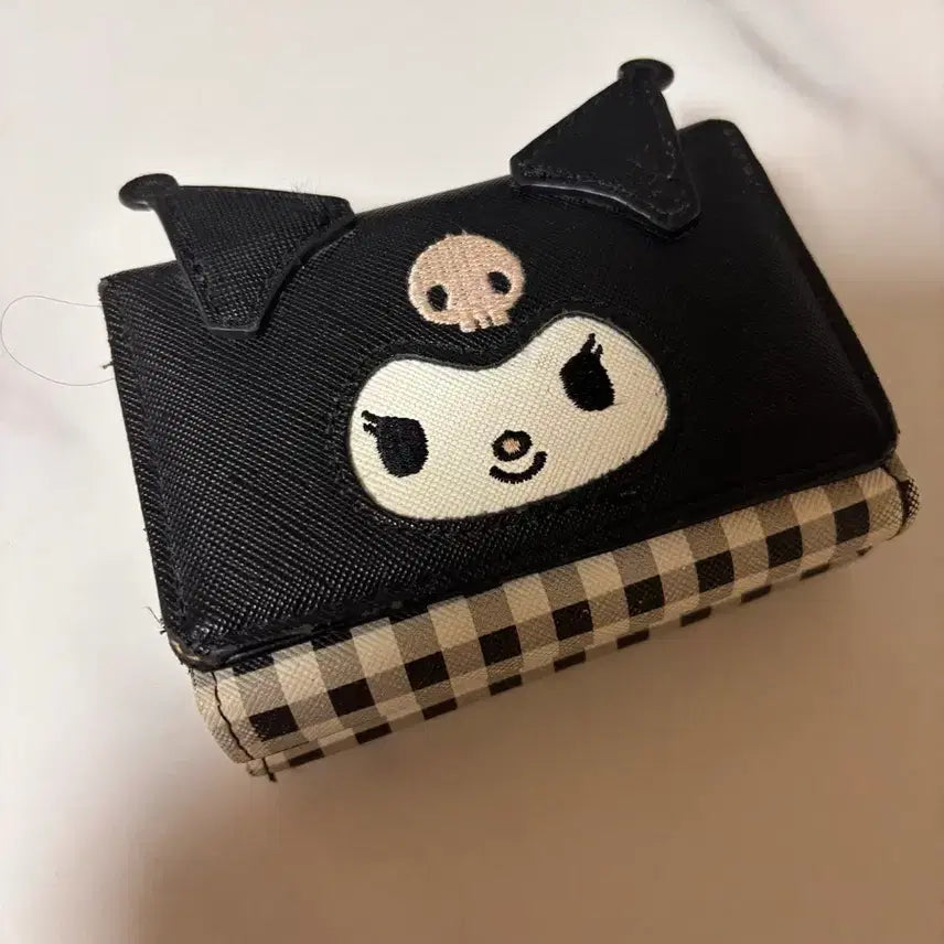 [BUNJANG] Kuromi Bifold Wallet / 쿠로미 반지갑