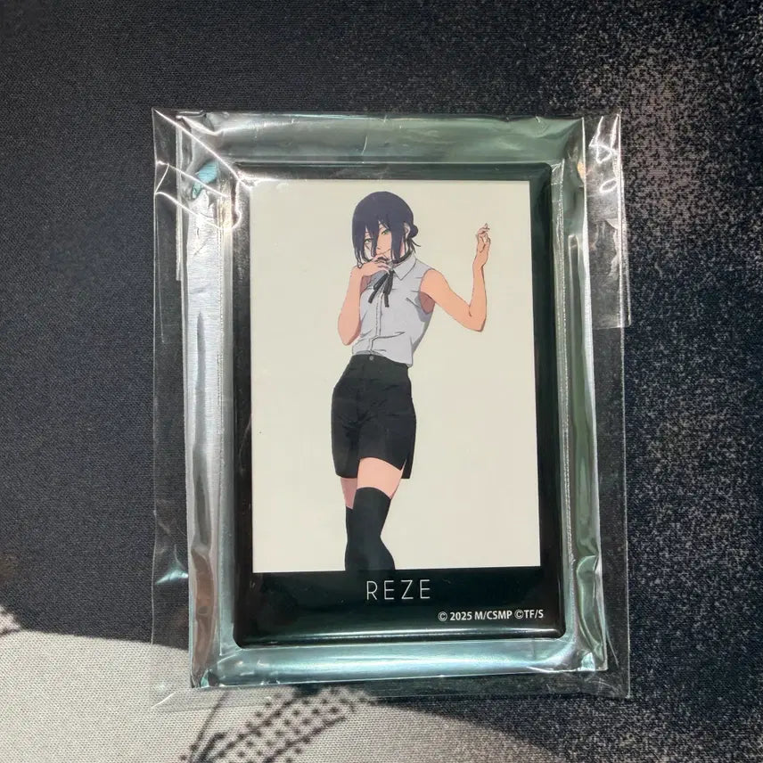 [BUNJANG] Chainsaw Man Square Character Badge Collection Reze Full Body Badge / 체인소맨 스퀘어 캐릭터뱃지컬렉션 레제전신 판매합니다