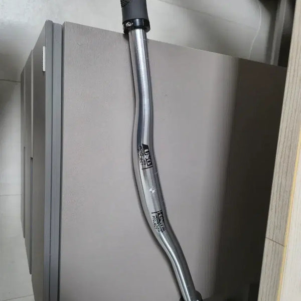 [BUNJANG] UNO Silver Riser Handlebar 640mm with ODI Grips / 우노 실버 라이저바 판매합니다