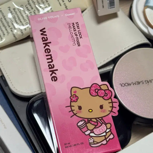 [BUNJANG] WakeMake Hello Kitty Edition Stay Lock Makeup Fixer / 웨이크메이크 픽서