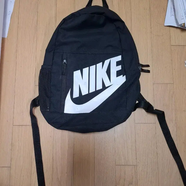 [BUNJANG] Nike Black Backpack / 나이키 백팩 검정색