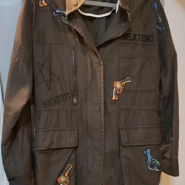 [BUNJANG] VOV Velcrent Gun Patch Field Jacket / VOV 벨크텐드 건 패치 야상 자켓