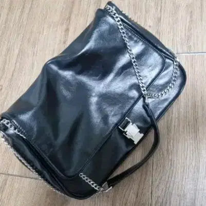 [BUNJANG] Zara Black Chain Shoulder Bag / 자라 블랙 체인 숄더백
