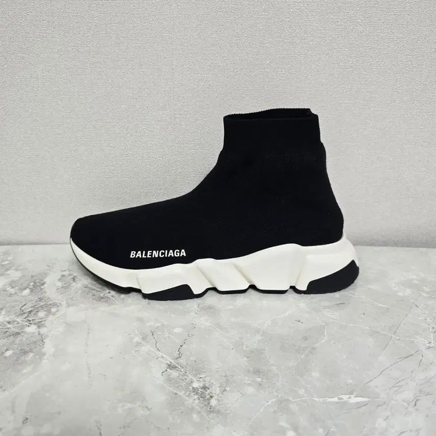 [BUNJANG] Balenciaga Speed Trainer Sneakers / 발렌시아가 스피드러너 스니커즈 신발 38사이즈 250 255 판매
