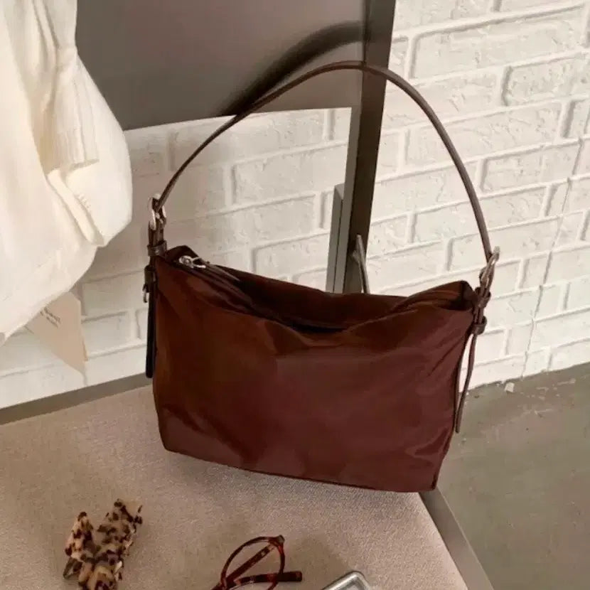 [BUNJANG] Samantha Hobo Shoulder Bag / [새상품/1+1할인] 가볍고 수납력 좋은 사만다 호보 숄더백