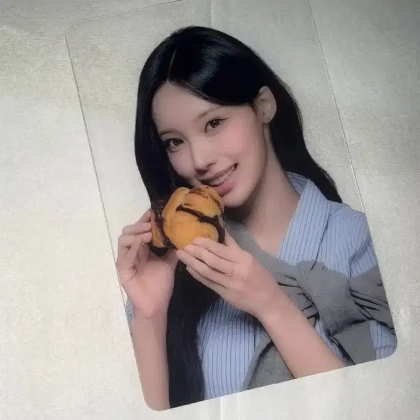 [BUNJANG] RESCENE Wonhee "Wonhee's Corn Cream Bread" Photocard / 리센느 원이 포카 원이의 옥수수크림빵 포토카드 미나미