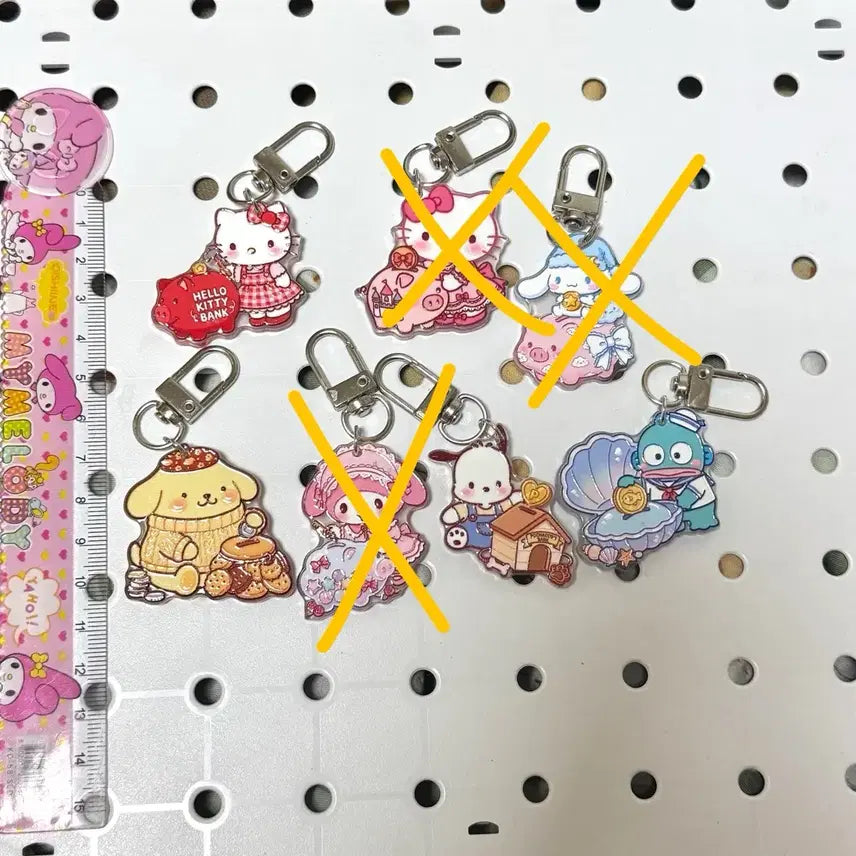 [BUNJANG] Sanrio Character Acrylic Keyring / 산리오 저축 디자인 아크릴 키링